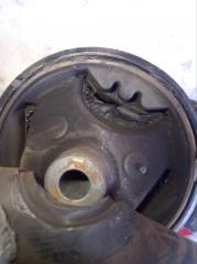 Подушка двигателя левая SUZUKI ALTO HA24S K6A 1162058J20 3 ракурс