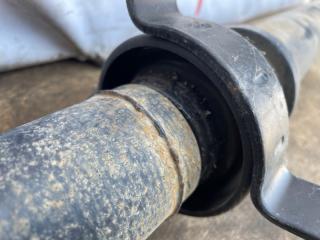 Карданный вал AUDI A4 8K5 CDNC 8K0521101B 5 ракурс Карданный вал AUDI A4 8K5 CDNC 8K0521101B 5 ракурс