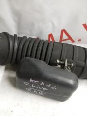 Патрубок воздушного фильтра TOYOTA GRAND HIACE KCH16 1KZTE 1789367010 5 ракурс