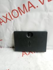 Пластик салона HONDA SABER UA5 J32A 84690S84A00, 84690S84A000 1 ракурс