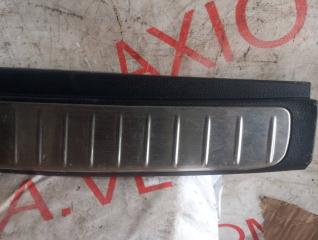 Накладка замка багажника SUBARU LEGACY BP5 EJ20X 95073AG010 2 ракурс
