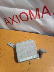 Блок управления парковкой TOYOTA GAIA ACM10 1AZFSE 8679244040 1 ракурс