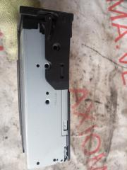 Cd-чейнджер AUDI A4 8EC BWE 8E0035111 4 ракурс Cd-чейнджер AUDI A4 8EC BWE 8E0035111 4 ракурс