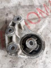 Подушка редуктора AUDI A4 8EC BWE 8E0599125 3 ракурс
