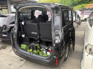 Бампер задний TOYOTA VOXY ZWR80 2ZRFXE 5215928620C0 1 ракурс