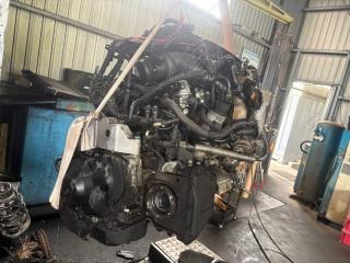 Двигатель VOLKSWAGEN BEETLE 1C1 APH 06A100105QX 3 ракурс
