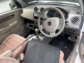 Порожек пластиковый правый передний SUZUKI ALTO HA24S K6A 7616158J01R8H 1 ракурс