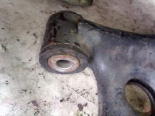 Рычаг подвески правый передний HONDA FIT GP1 LDA 51350TF0030 3 ракурс Рычаг подвески правый передний HONDA FIT GP1 LDA 51350TF0030 3 ракурс