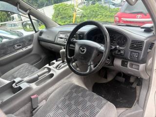 Уплотнительная резинка дверей левая задняя MAZDA BONGO FRIENDEE SGL5 WLTE S05B73761 1 ракурс