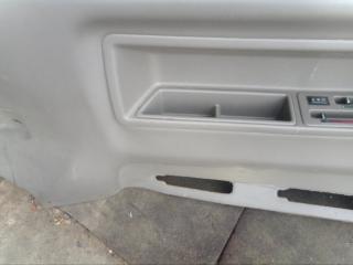 Обшивка багажника правая задняя TOYOTA GRAND HIACE KCH16 1KZTE 626302F400E0, 626302F400E1, 626302F410E0, 626302F410E1 5 ракурс Обшивка багажника правая задняя TOYOTA GRAND HIACE KCH16 1KZTE 626302F400E0, 626302F400E1, 626302F410E0, 626302F410E1 5 ракурс