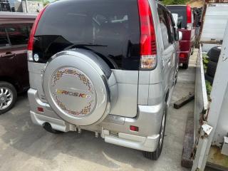 Бампер передний DAIHATSU TERIOS KID J131G EFDEM 5211987410 3 ракурс