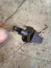 Форсунка омывателя правая MAZDA BONGO SSF8R RF S36067510A 3 ракурс