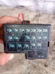 Блок предохранителей MAZDA BONGO SSF8R RF S09366730 2 ракурс