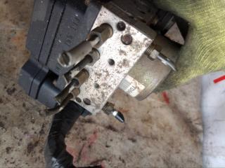Блок abs NISSAN X-TRAIL NT30 QR20DE 47660EQ041, 47660 LQ041 3 ракурс