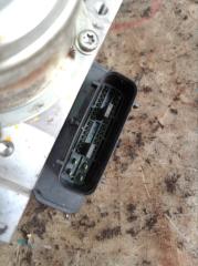 Блок abs NISSAN LEAF AZE0 EM57 476604ND0B, 47660 4ND0B 4 ракурс