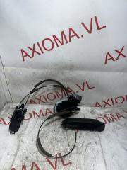 Замок двери правый задний MAZDA FAMILIA VY12 HR15DE 1N0072310 5 ракурс