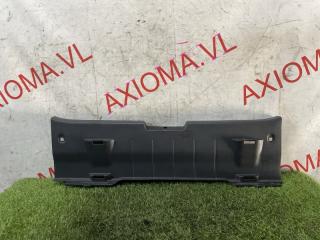 Накладка замка багажника TOYOTA VITZ KSP90 1KRFE 6471652120B0 5 ракурс