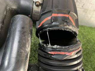 Корпус воздушного фильтра HONDA ODYSSEY RA5 J30A 17241P0GA00, 17211P0GA01, 17220P0GA00 4 ракурс