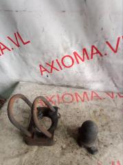 Стремянка рессоры левая задняя MAZDA PROCEED MARVIE UVL6R WLT U00328161, UC862832, U00328325 1 ракурс
