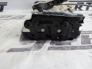 Замок двери задний правый Volkswagen Tiguan