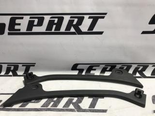 Обшивки стоек задние Volkswagen Passat