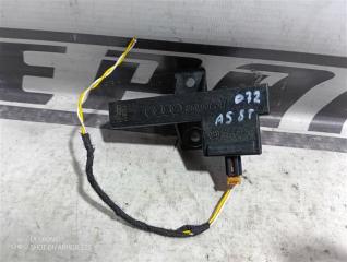 Антенна бесключевого доступа Audi A5 2012