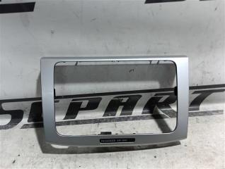 Рамка магнитолы Volkswagen Passat 2009