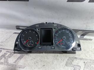 Панель приборов Volkswagen Passat 2011