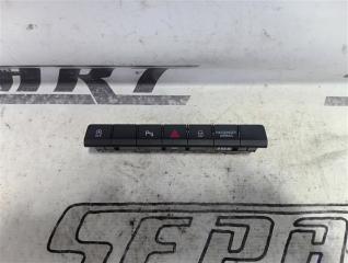 Кнопка аварийной сигнализации Skoda Karoq 2018