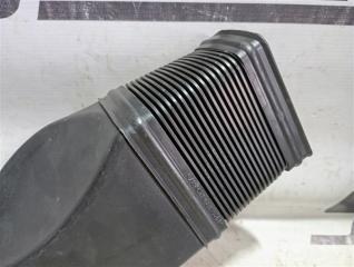 Воздухозаборник Passat 2002 B5 2.0 AZM Воздухозаборник Passat 2002 B5 2.0 AZM