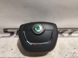 Подушка безопасности в руль Skoda Octavia 2011