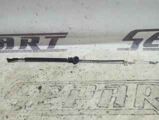 Трос открывания двери задний левый Skoda YETI 2013