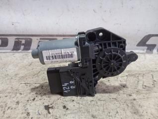 Мотор стеклоподъемника задний правый Volkswagen Golf 2011