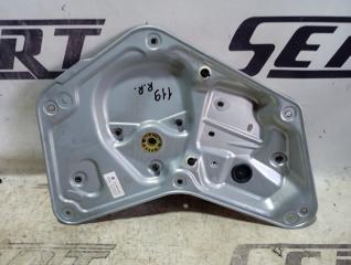 Стеклоподъемник задний правый Skoda YETI 2015