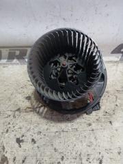 Моторчик печки Volkswagen Golf 2011