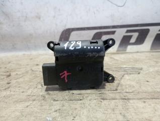 Сервопривод заслонки печки Audi A4 2006 контрактная Сервопривод заслонки печки Audi A4 2006