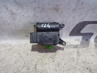 Сервопривод заслонки печки Audi A4 2002 контрактная Сервопривод заслонки печки Audi A4 2002