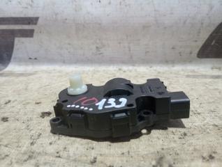 Сервопривод заслонки печки Audi A4 2008 контрактная Сервопривод заслонки печки Audi A4 2008