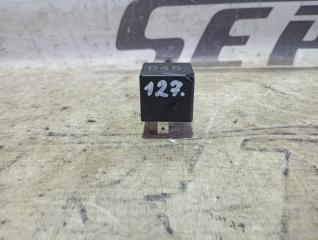 Запчасть реле Audi A4 2011