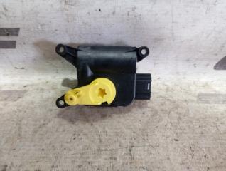 Сервопривод заслонки печки Audi A3 2011 контрактная Сервопривод заслонки печки Audi A3 2011