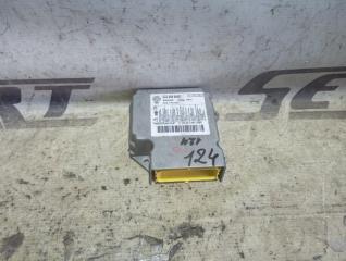 Блок управления подушками безопасности Volkswagen Golf 2011