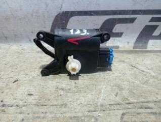 Сервопривод заслонки печки Volkswagen Tiguan 2014 контрактная Сервопривод заслонки печки Volkswagen Tiguan 2014