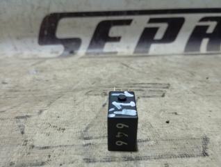 Запчасть реле Volkswagen Golf 2011