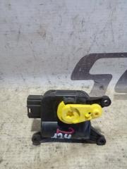 Сервопривод заслонки печки Volkswagen Golf 2011