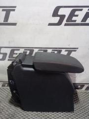 Запчасть подлокотник передний Volkswagen Golf 2011