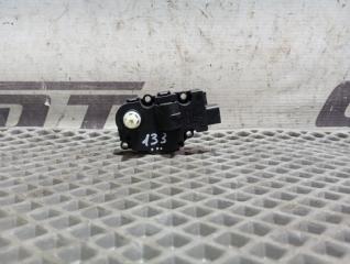 Сервопривод заслонки печки Audi A4 2008 контрактная Сервопривод заслонки печки Audi A4 2008