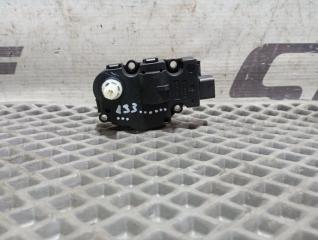 Сервопривод заслонки печки Audi A4 2008 контрактная Сервопривод заслонки печки Audi A4 2008