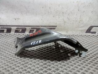 Фото запчасти кронштейн крыла передний правый Skoda Karoq 2024 контрактная запчасть Запчасть кронштейн крыла передний правый Skoda Karoq 2024