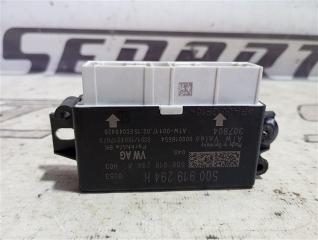 Блок управления парктроником Volkswagen Passat 2015