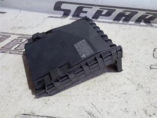 Фото запчасти крышка блока предохранителей Volkswagen Passat 2008 контрактная запчасть Запчасть крышка блока предохранителей Volkswagen Passat 2008